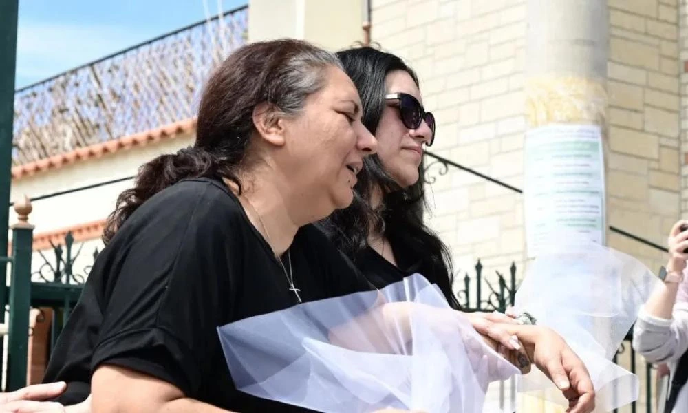 Συγκλονίζει η μητέρα της Κυριακής: «Θέλω να πάω να βρω το παιδί μου»